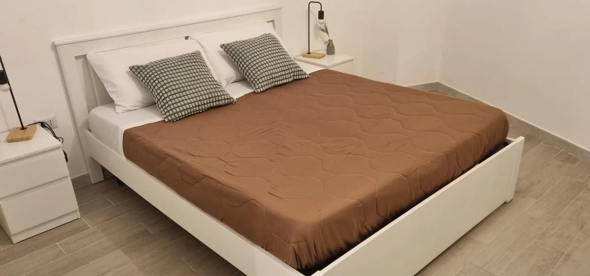 Loft Crispi Villa Bari 0*,  Italy